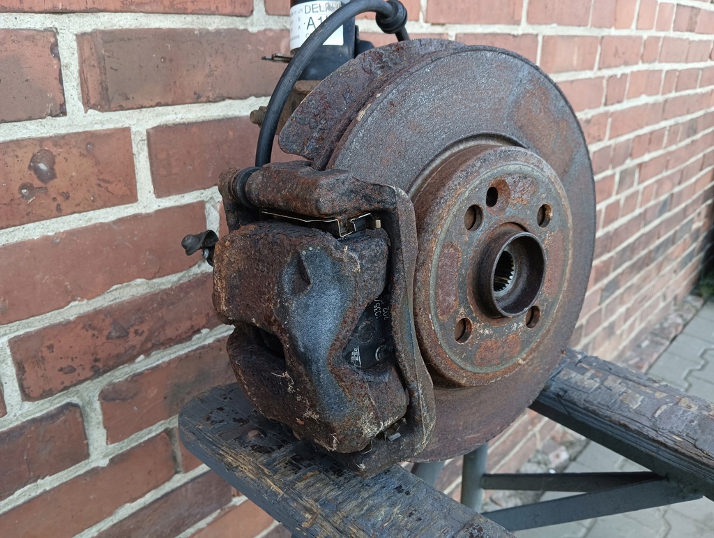 фото №2, Поворотный кулак амортизатор левый перед mini cooper ii r56 clubman