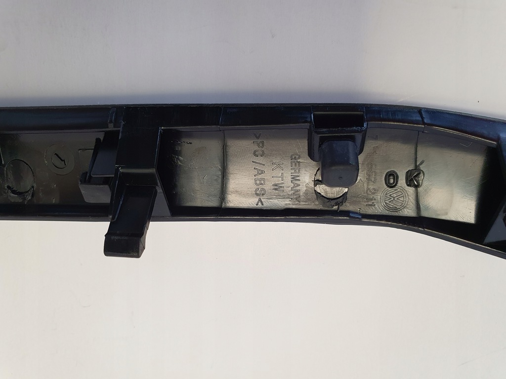 фото №6, Volkswagen оригинальный номер 7n1857211