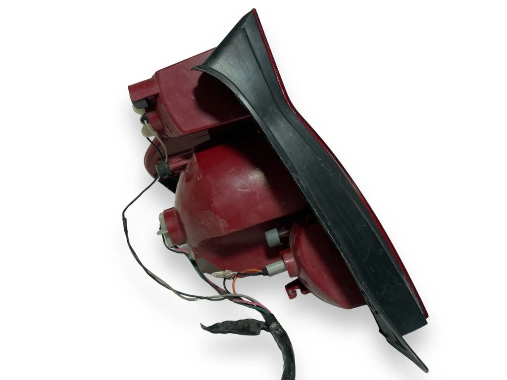 фото №7, Hyundai accent 2006 po правая лампа задняя