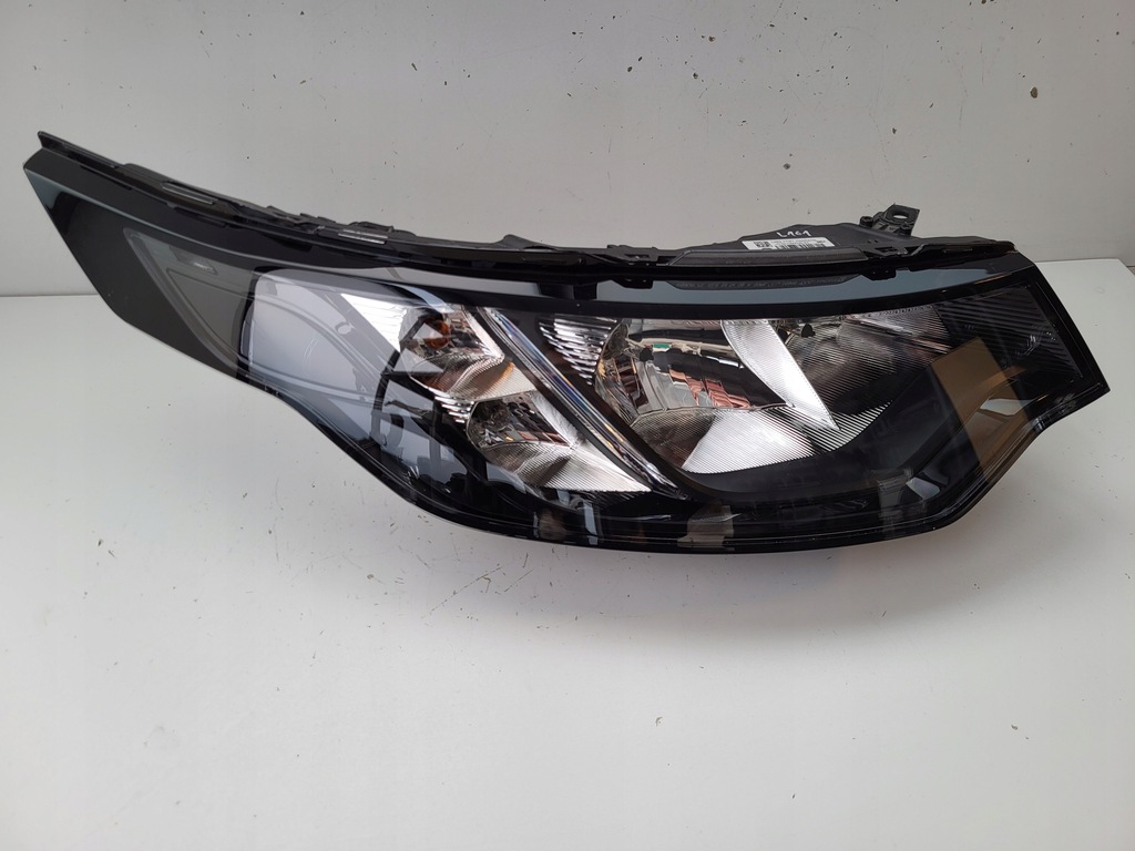 фото №3, Лампа права перед land rover discovery v 5 hy32-13w029-ba