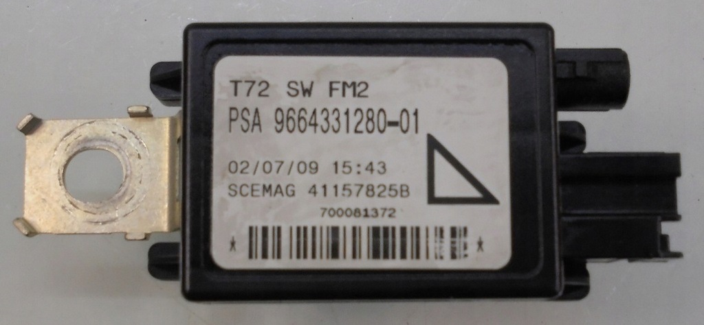 фото №1, Peugeot 308 i sw 09 r усилитель антенны