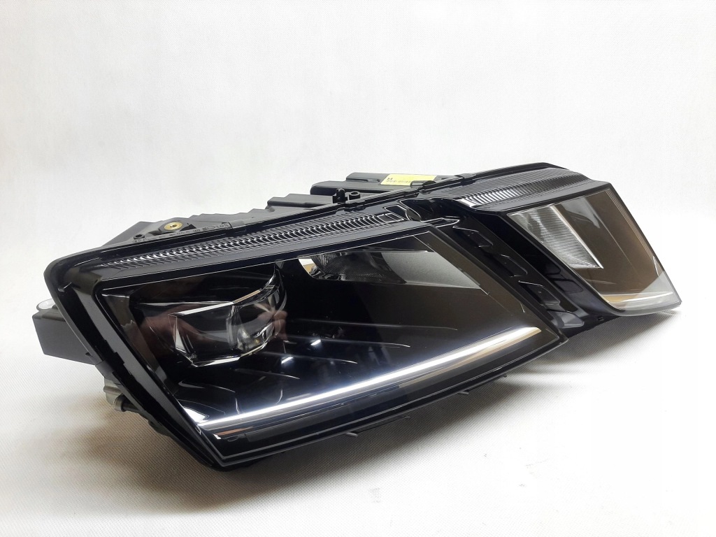 Купити Skoda octavia 3 рестайлінг  full led фара правий перед