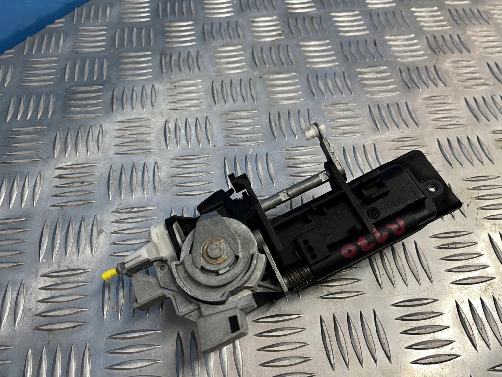 фото №2, Mercedes slk r170 lift ручка кришки багажника