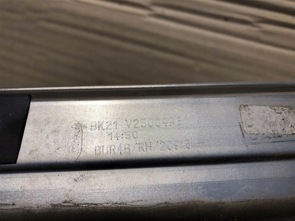 фото №6, Направляющая дверь правых transit custom 12-17r.