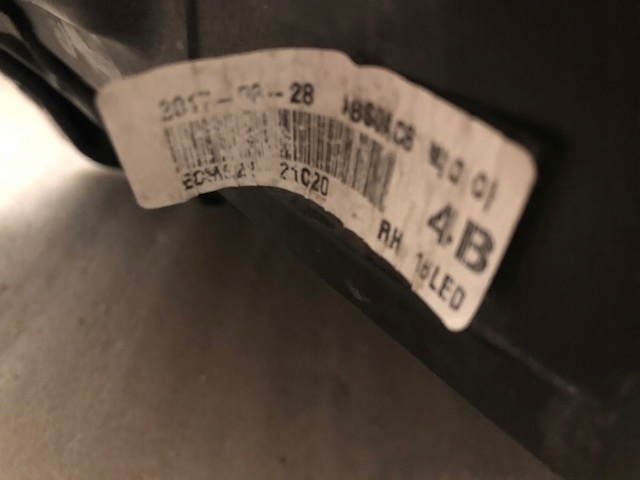 фото №11, Outlander iii lift 15- лампа фара перед передній правий bardzo ładna