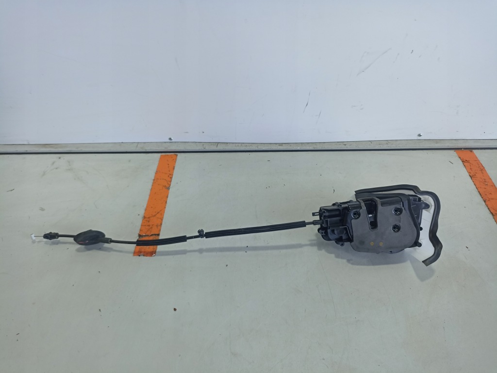 фото №2, Ford mustang mach-e замок двері правий задня lj8b-r264b52-an