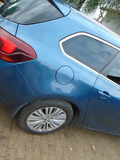 фото №1, Крила чверть правий задня opel astra j lift z22s 2015r