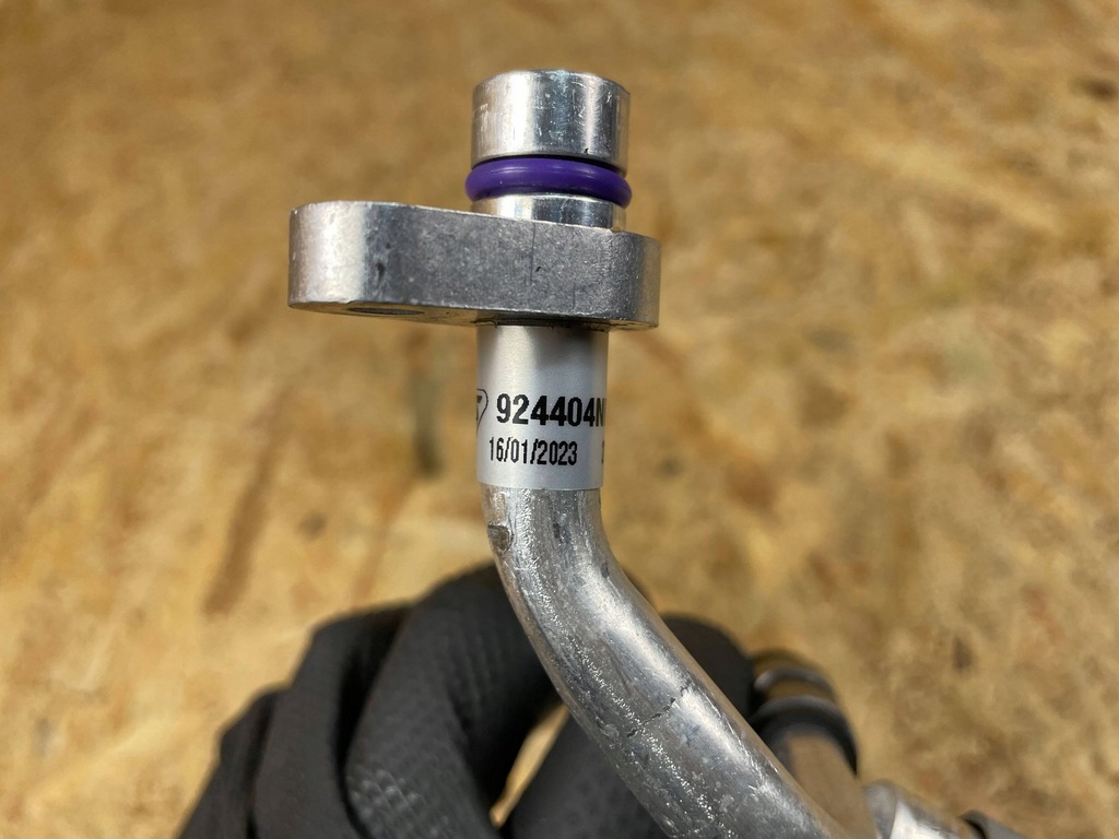 фото №11, Wąż трубка шланг кондиционера nissan leaf ii 924404nr0b 2017-