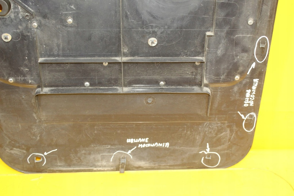 фото №10, Обшивка левый перед vw transporter t4 multivan caravelle