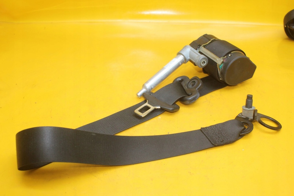 Купить Ремень безопасности правый перед mercedes w168 a klasa 1688603285r