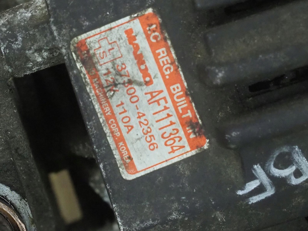 фото №10, Hyundai h1 2.5 td d4bf 37300-42356 генератор