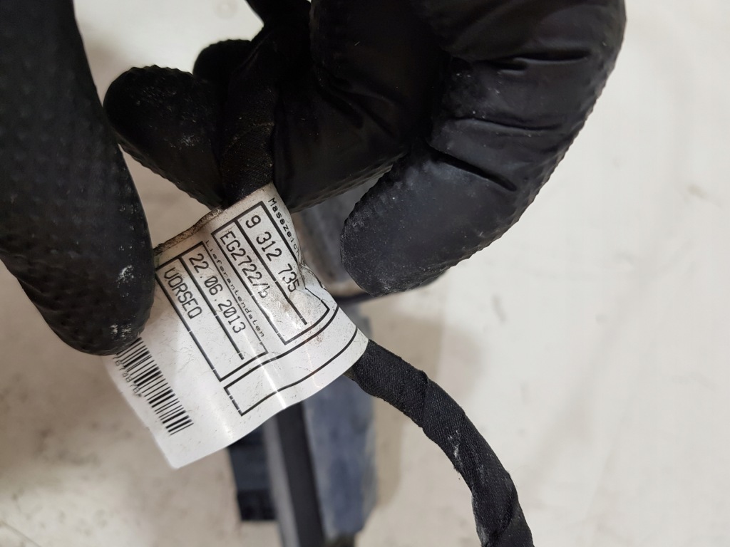 Джгут двері ліва задній 9312735 bmw f10 f11 рестайлінг  eur в Україні