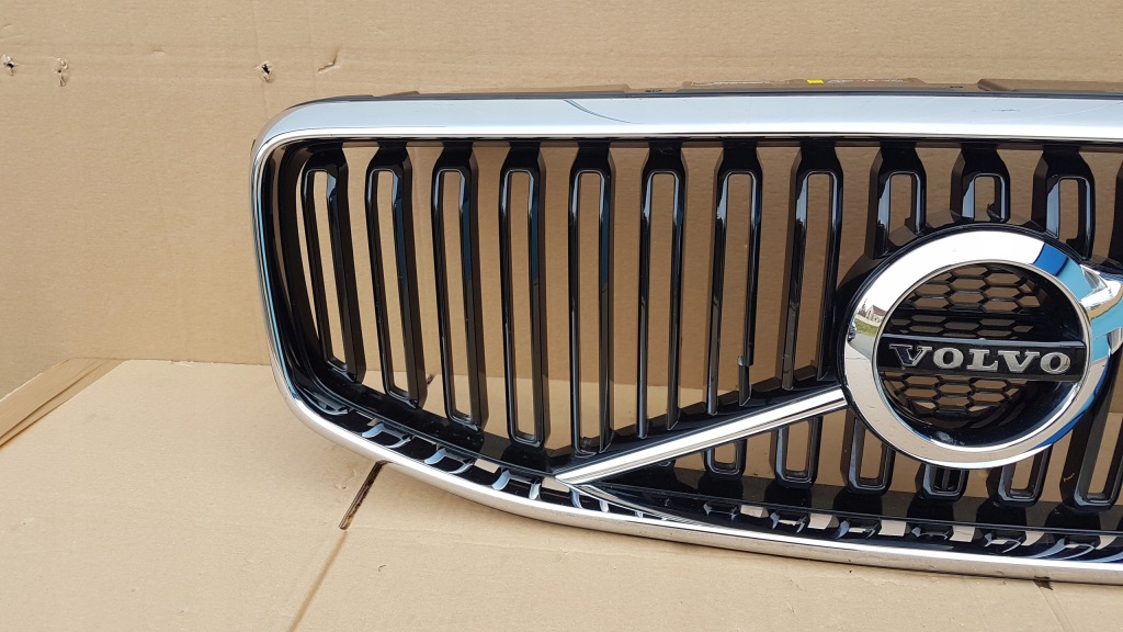 фото №2, Решётка радиатора решётка радиатора volvo xc60 ii 17-