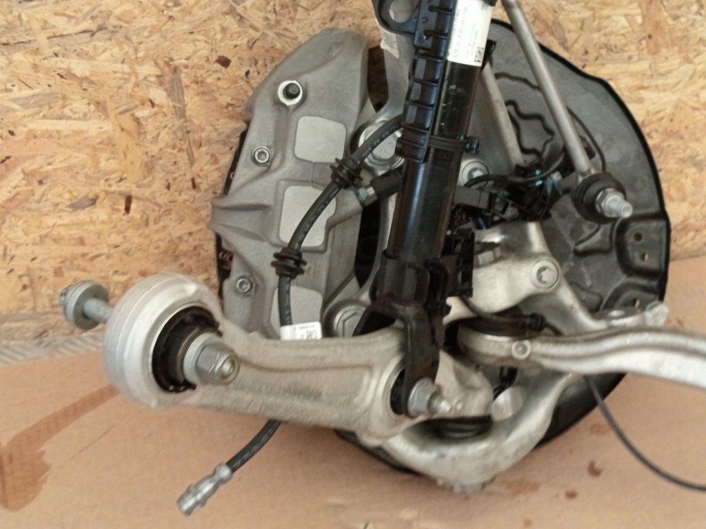 фото №13, Mercedes w206 поворотный кулак амортизатор левый перед r2060100 a2063200800