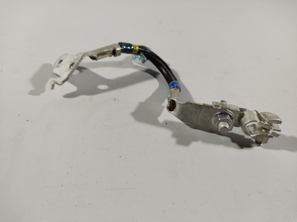 фото №10, Lexus is300h 13r клема мінусова