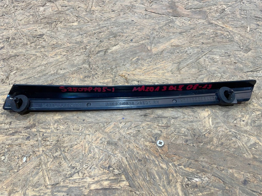 фото №6, Mazda 3 bl ii 2 08-13 молдинг скло кузовний права задня задня