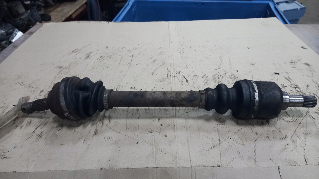 фото №1, Приводной вал левая peugeot 307 2.0d 03r kombi