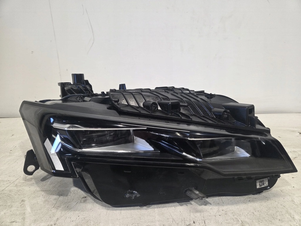 фото №1, Лампа права перед передня peugeot 308 iii t10 408 full led matrix