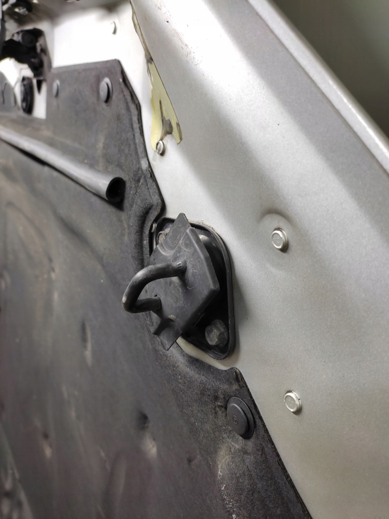 фото №10, Mercedes w220 капот кришка двигуна лак 744