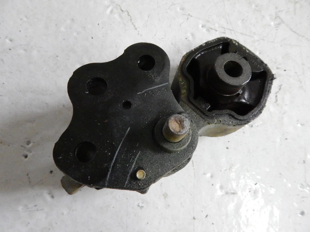 фото №5, Подушка двигателя с подрамник mazda 3 iii bm 2.0 b 13-