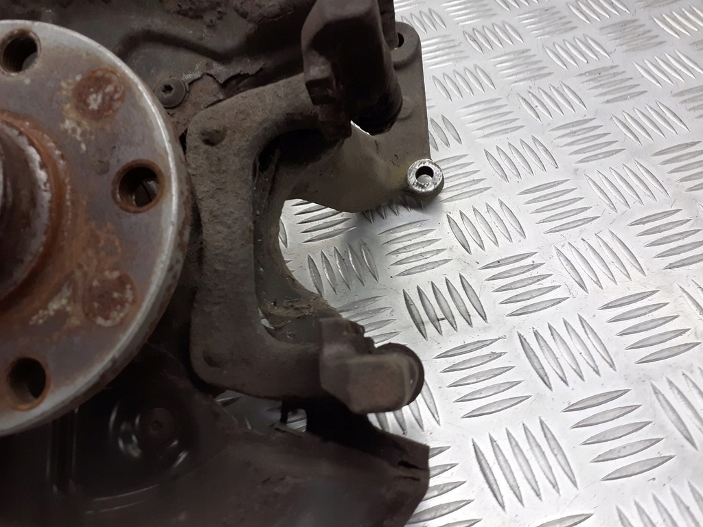 фото №3, Ступиця лівий задня skoda octavia ii liftback