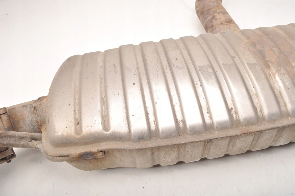 Mercedes w176 2.0 amg гаситель конечный a1764900201 Недорого