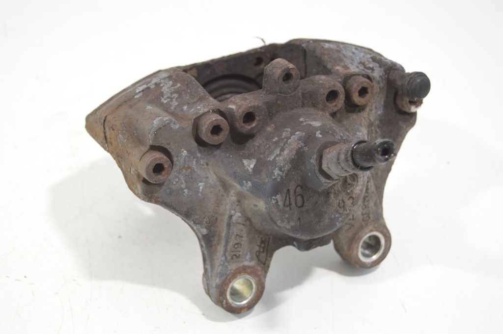 Суппорт левый задний  mercedes w140 s500 s600 вентилируемые 0014203983 в Украине