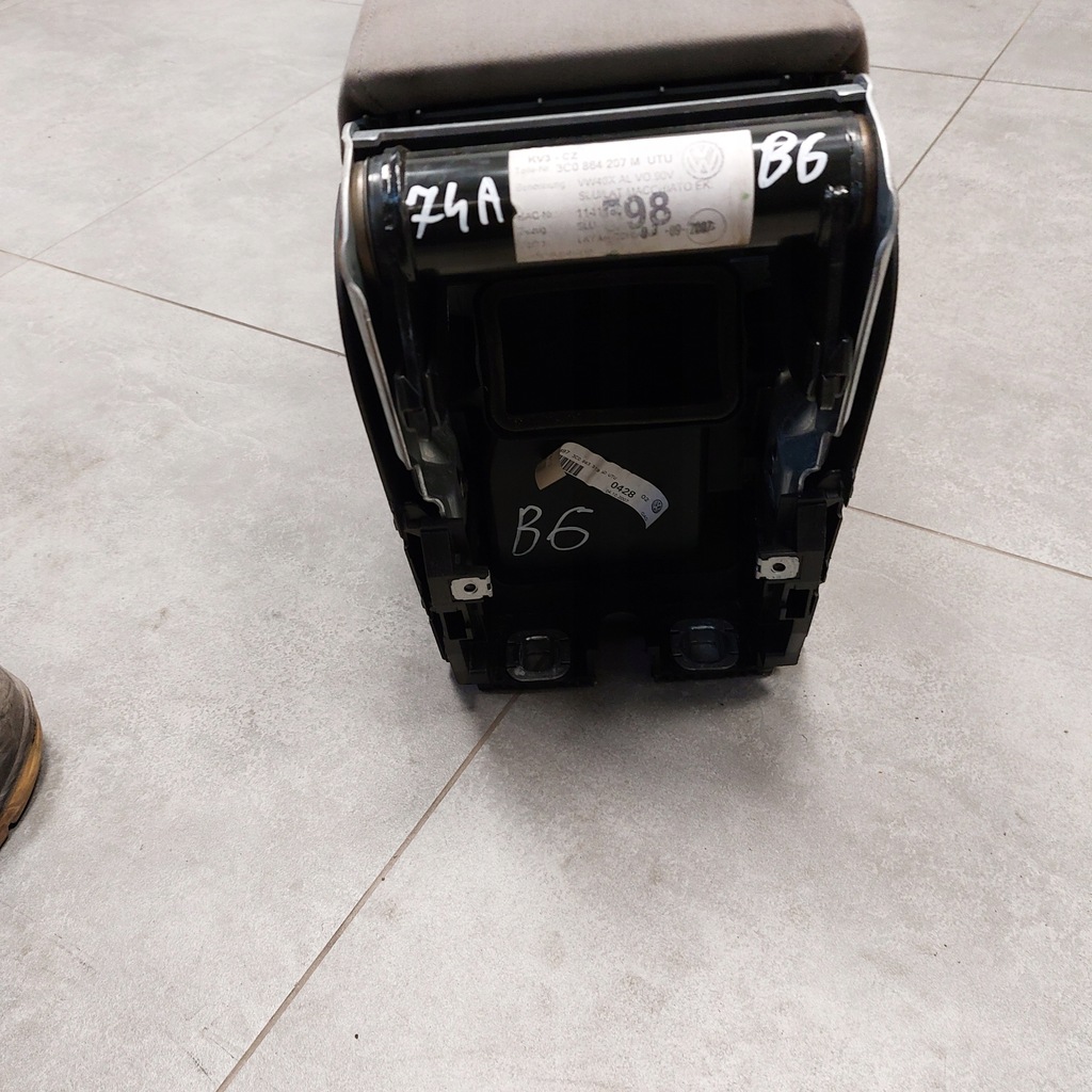 фото №12, Volkswagen passat b6 туннель средний подлокотник 3c0864207m