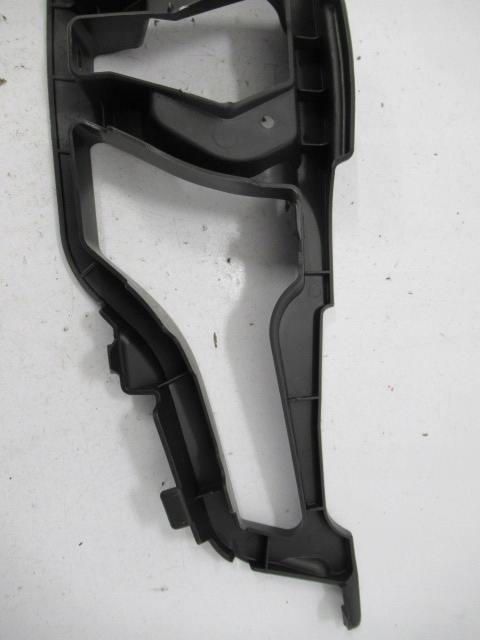 фото №6, Clio iv усилитель кронштейн решетка 628101467r