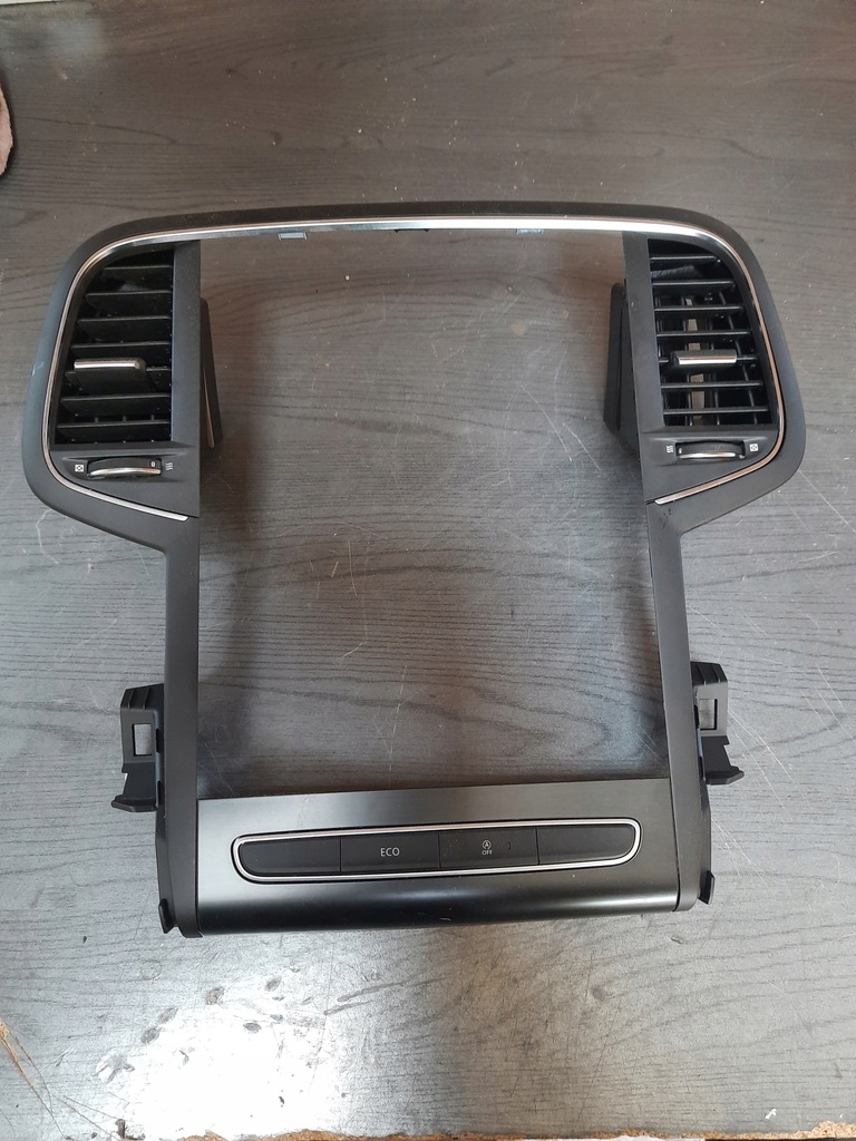 фото №1, Megane iv 1.5dci рамка панель навигации