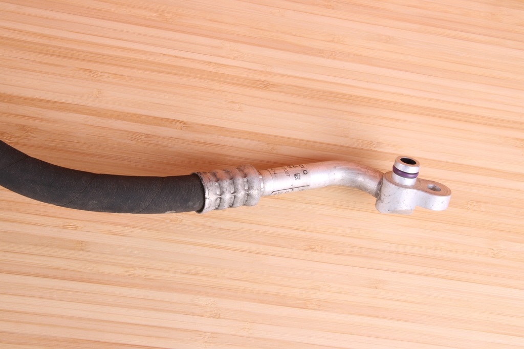 фото №4, Audi a8 d4 трубка wąż шланг кондиціонера 4h0260701q