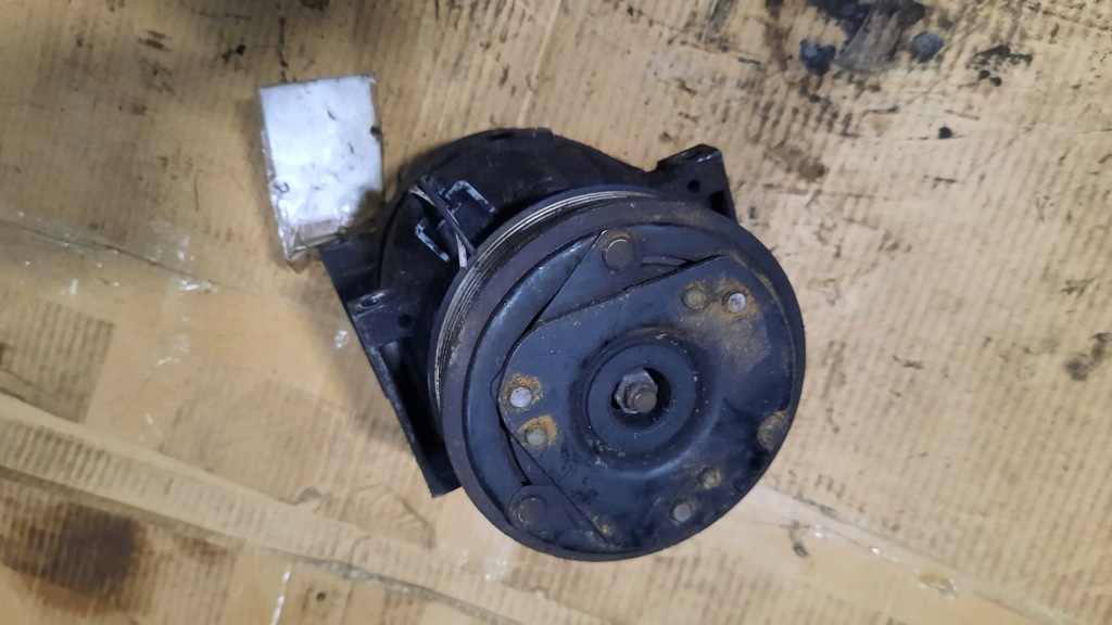 фото №3, Компрессор кондиционера renault megane 1.9d 99r