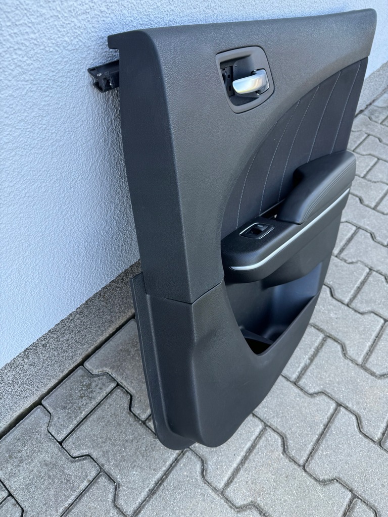 фото №7, Dodge charger srt задний правый обшивка дверь 2015+