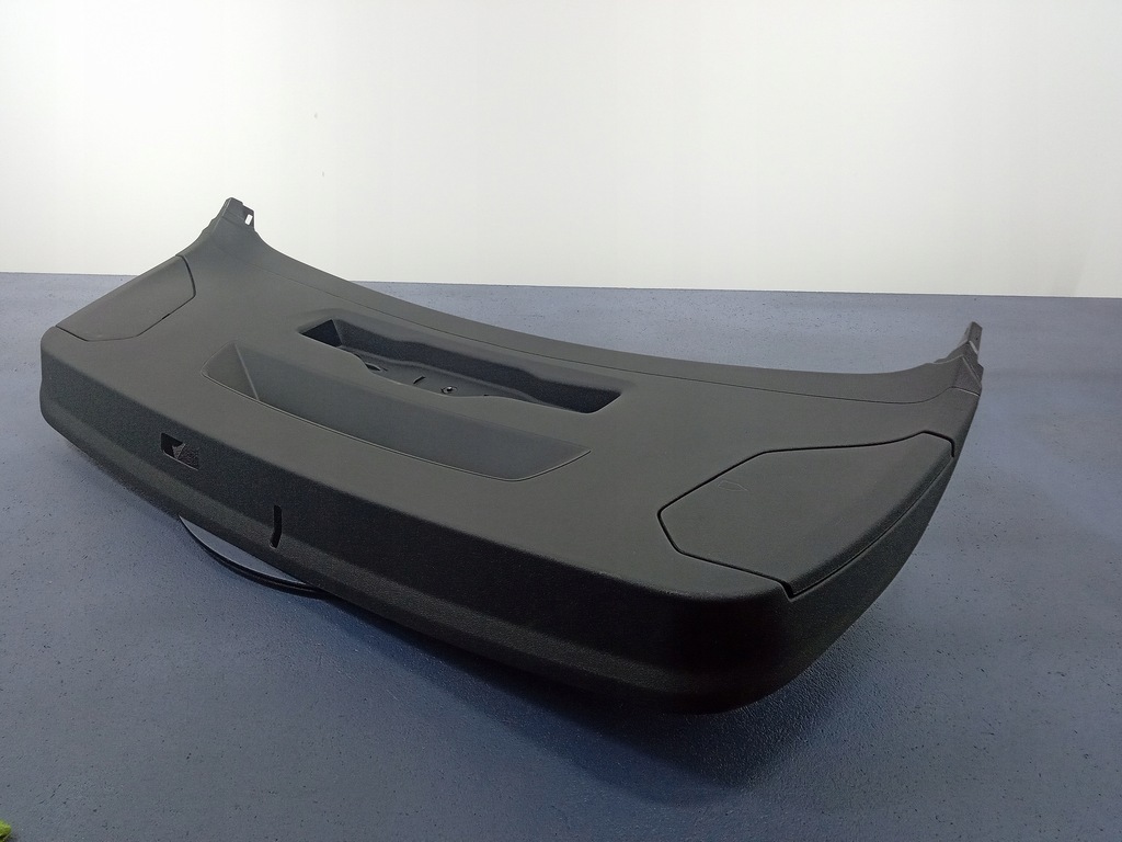 фото №7, Bmw 1 f40 оббивка кришки задня 7456065