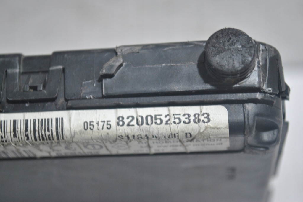 фото №3, Модуль коробка uch renault megane ii 8200525383