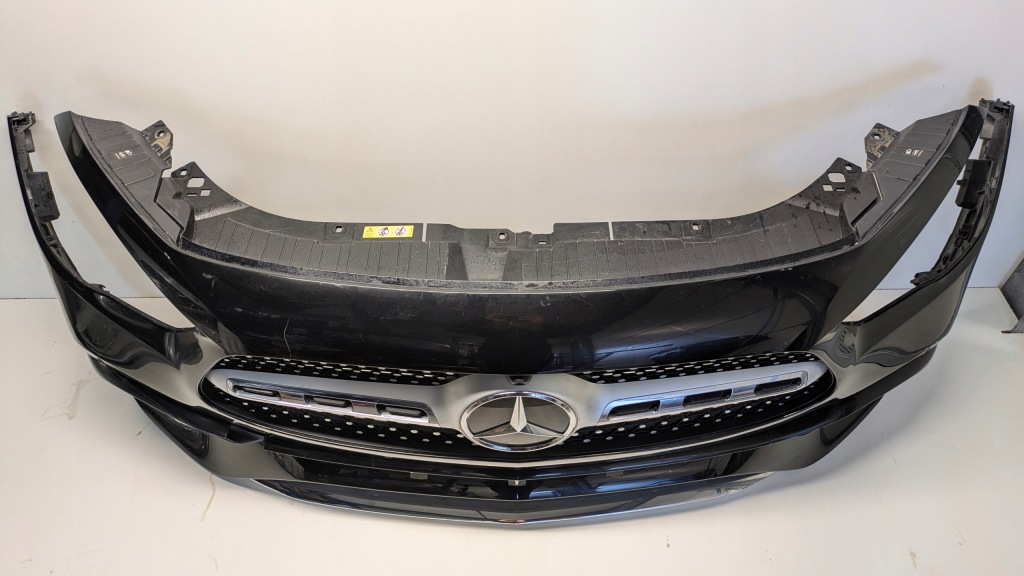 Бампер передні  mercedes gla h247 amg Доставка