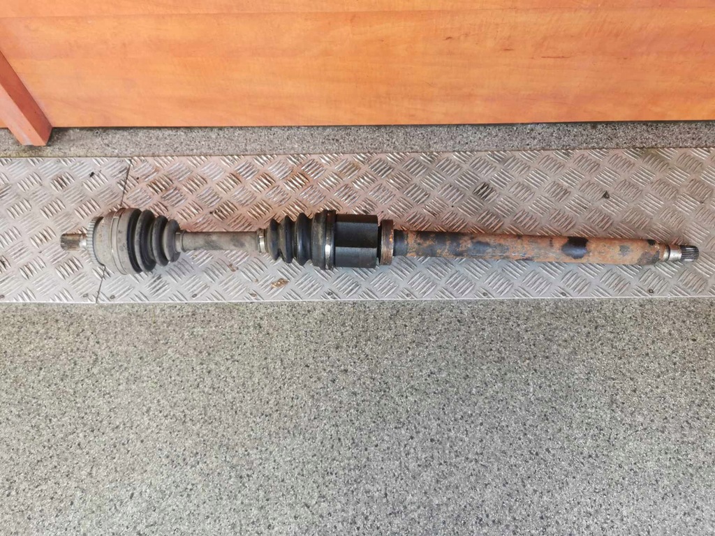 фото №1, Приводной вал правая длинная автоматическая коробка передач volvo s60 i