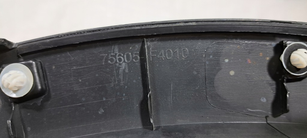 фото №10, Toyota c-hr молдинг крила правий задня 75605-f4010