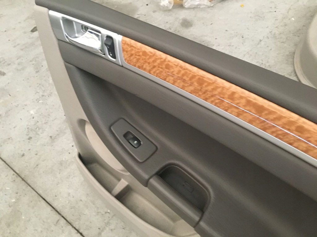 фото №4, Chrysler pacifica 03-07 обшивка дверь p перед задняя