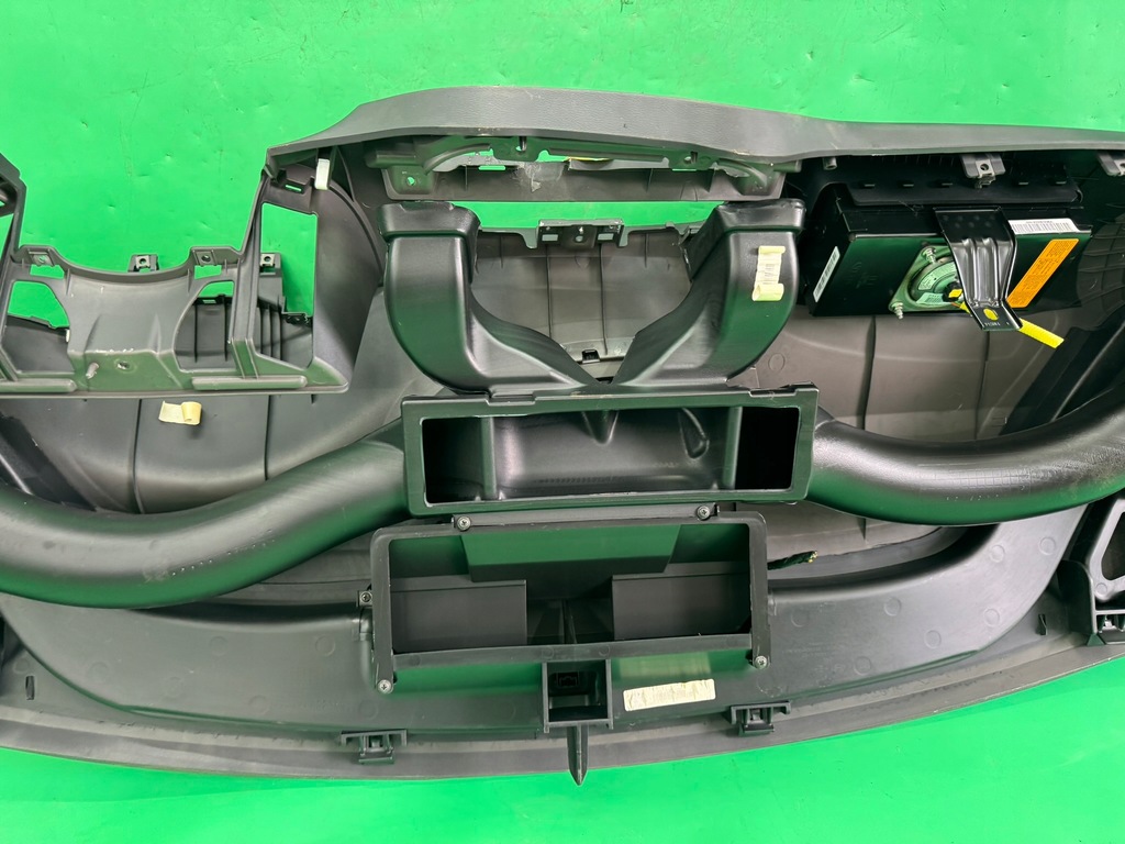 фото №12, Приборная панель приборная консоль приборная панель подушка безопасности пассажира hyundai i20 i 08- europa