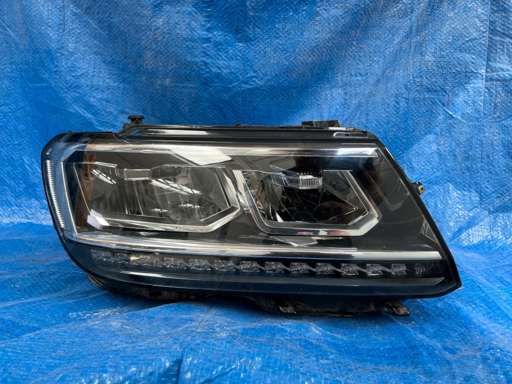 фото №1, Vw tiguan 5na 15- правая лампа full led