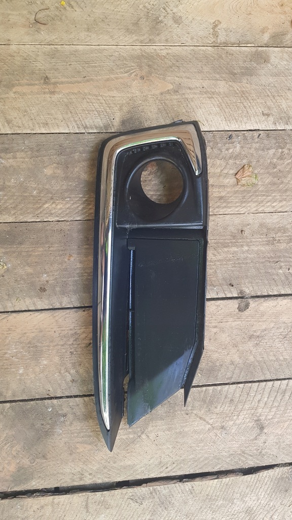 фото №1, Honda civic x решётка противотуманной фары левая хром перед