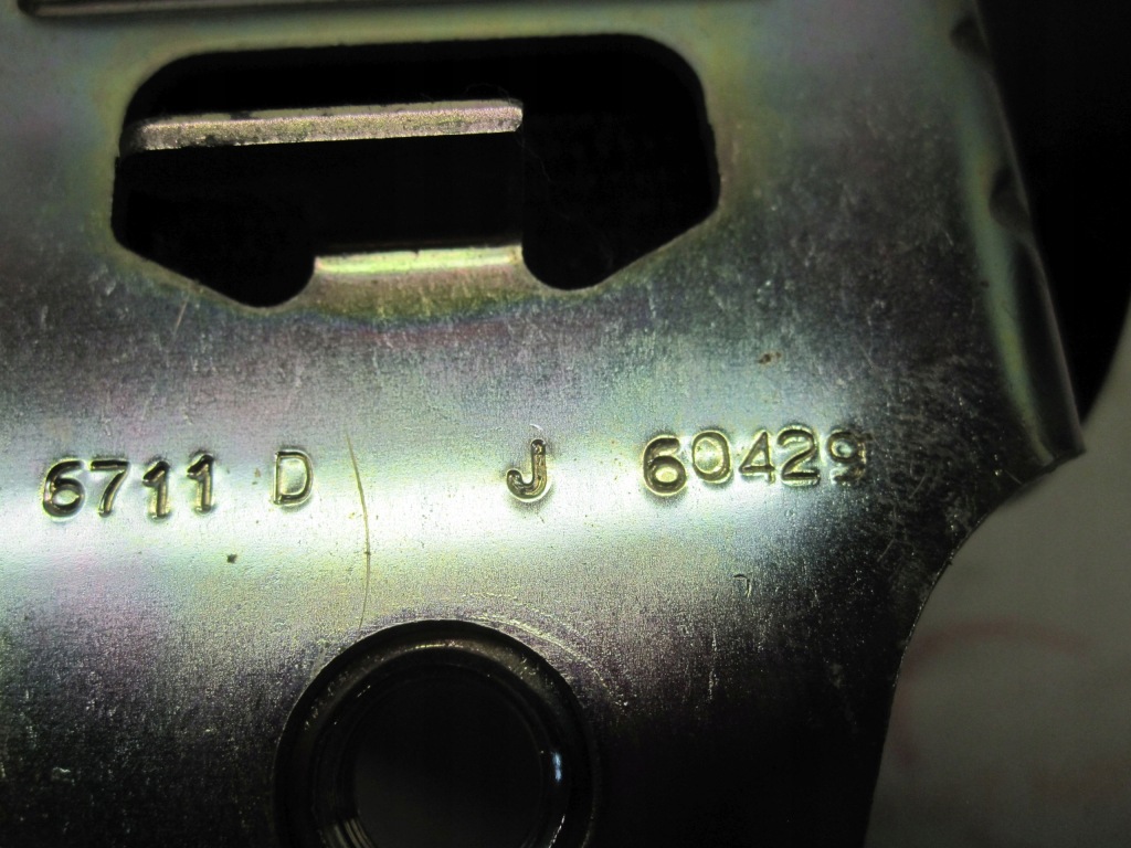 Bmw f10 рестайлінг  ремінь безпеки правий перед 7387168 Недорого