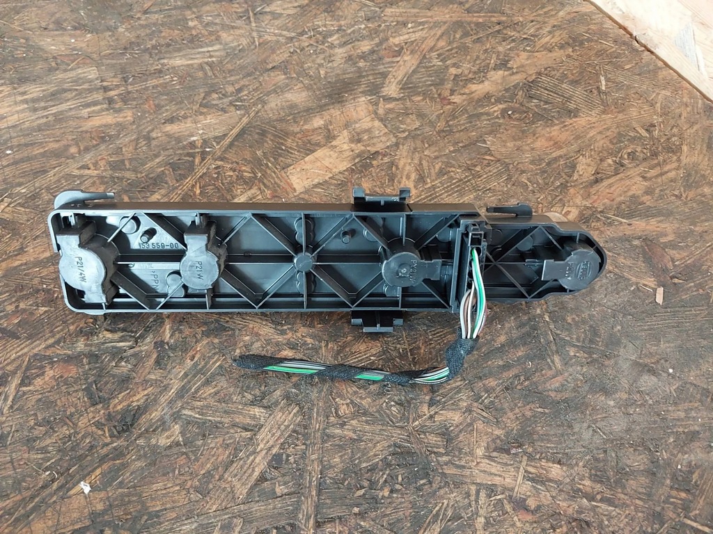 фото №6, Вкладыш лампы левый задняя задний mercedes w203 kombi