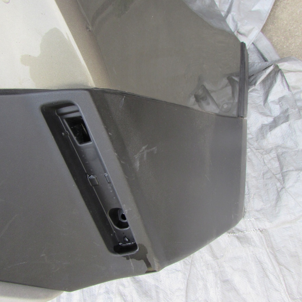 фото №8, Бампер задній задня toyota corolla e21 kombi 19-