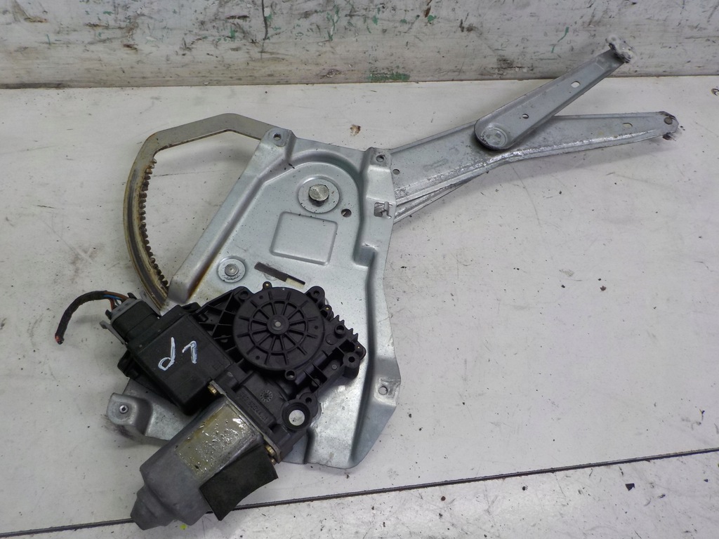 фото №1, Opel omega подъемник стекло левый перед