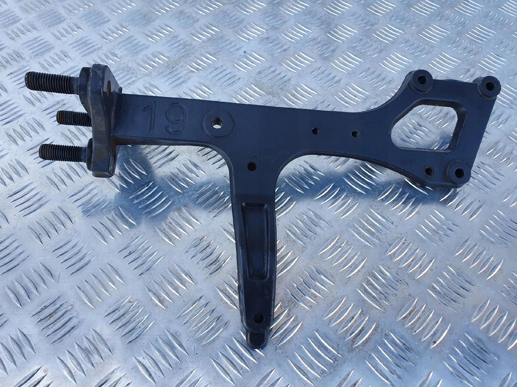 фото №3, Кронштейн уголок бампера scania r s