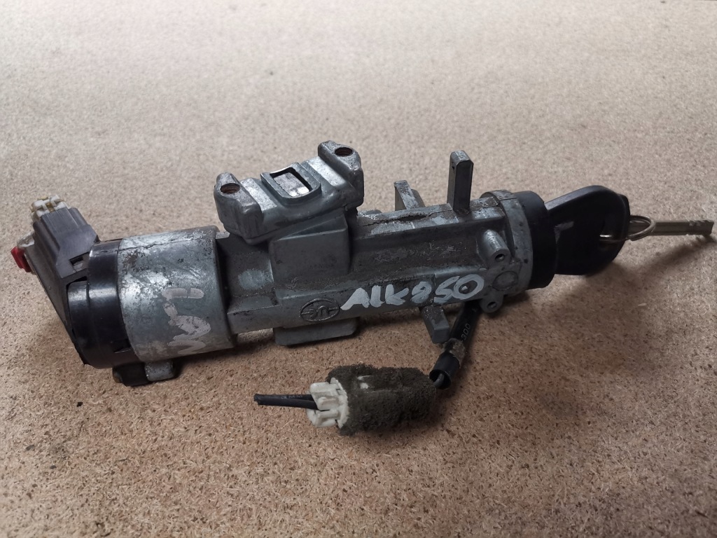 Купить Daewoo lanos замок зажигания ключ 530825