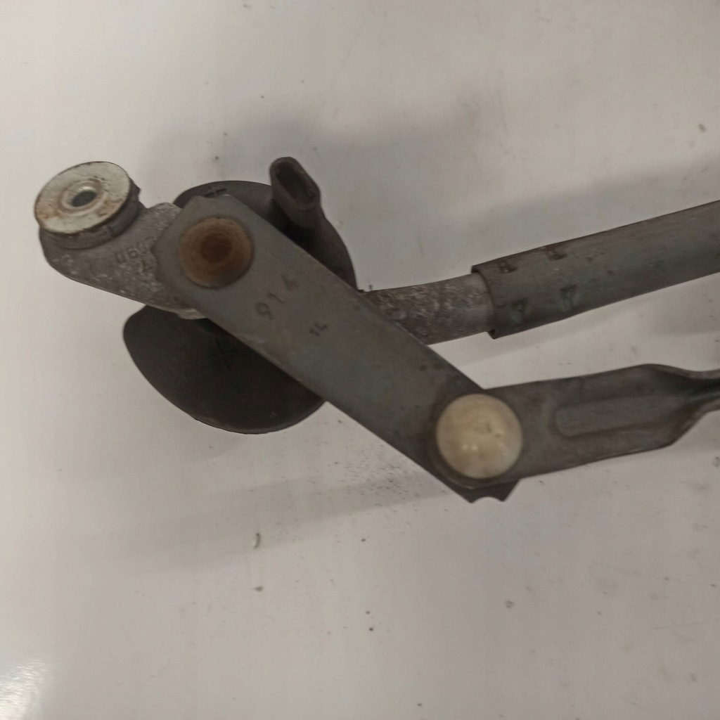 фото №15, Toyota prius ii механизм моторчик дворник перед 85110-47080