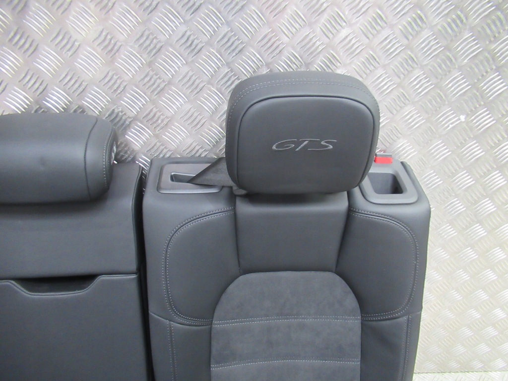 фото №13, Porsche macan gts сиденья обивка обшивки m235